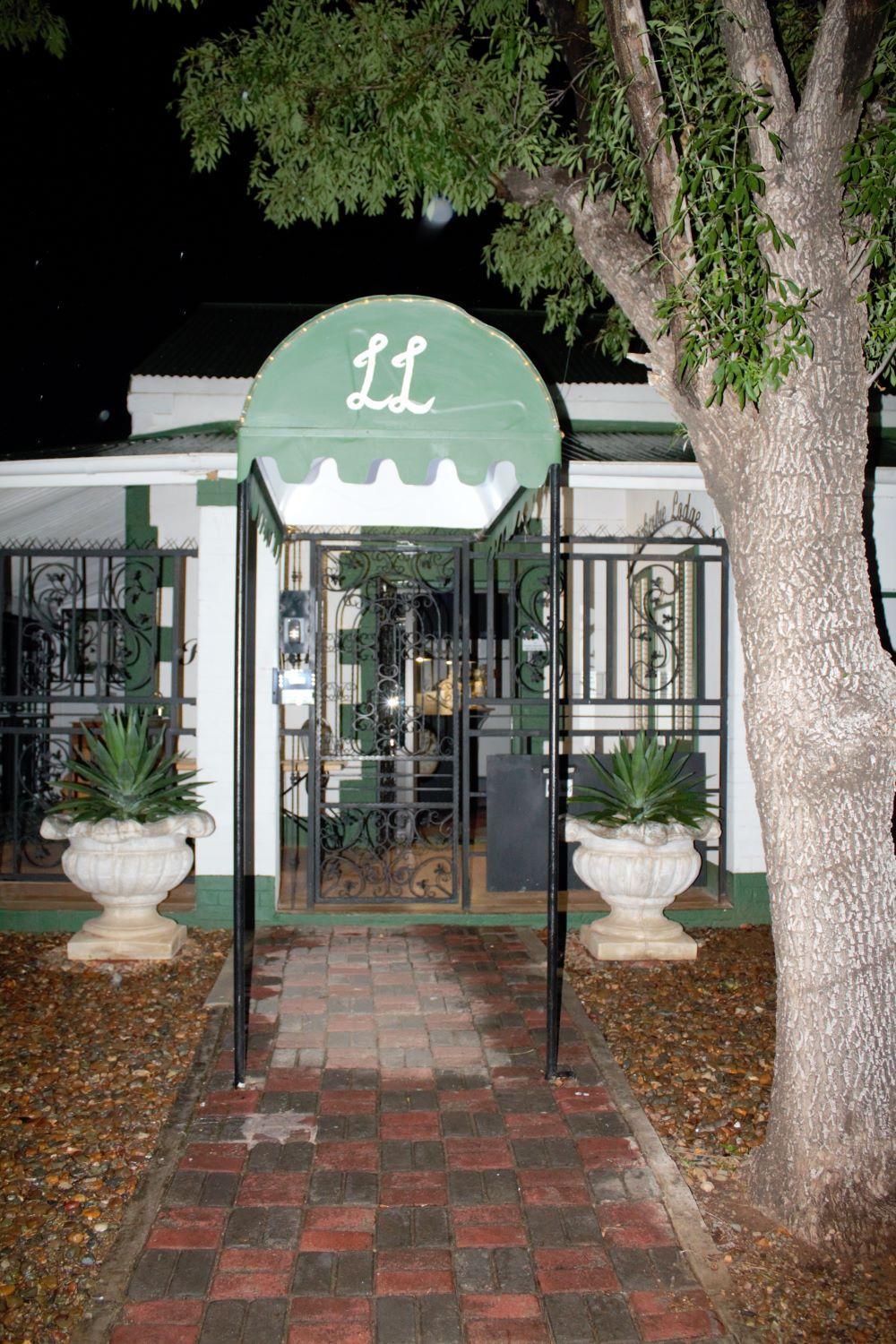 Lockerbie Lodge Vryburg Exterior photo