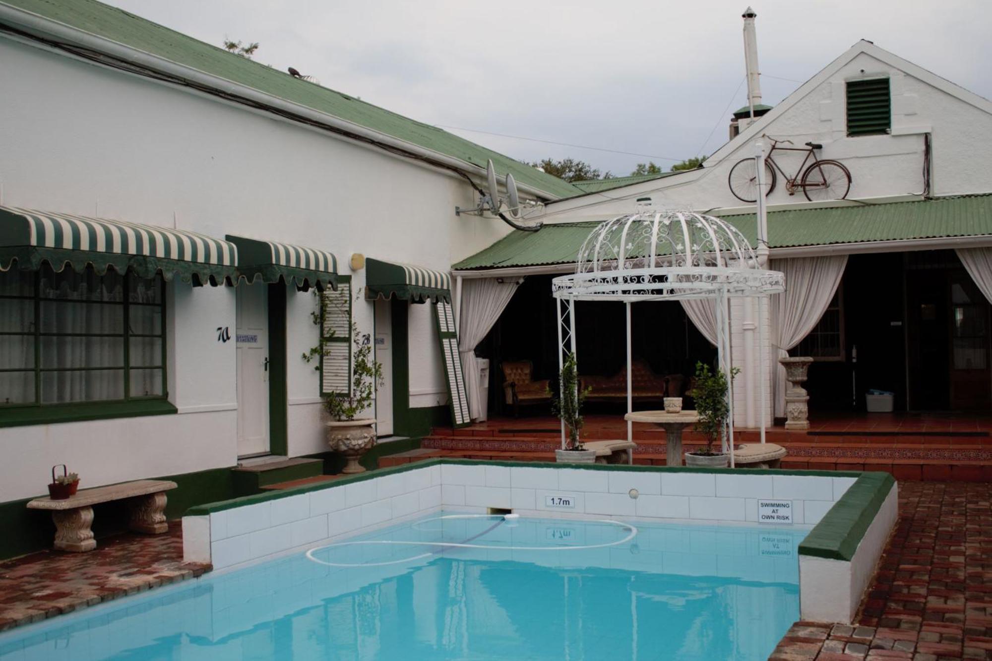 Lockerbie Lodge Vryburg Exterior photo